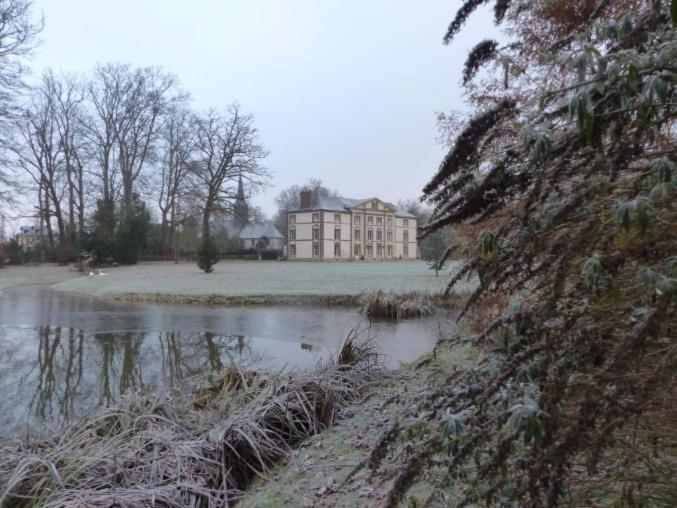Chambre Le Notre Le Domaine Des Jardins De Bracquetuit Экстерьер фото