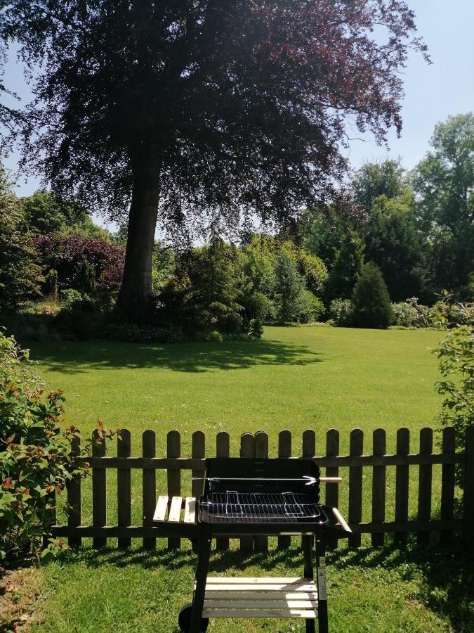 Chambre Le Notre Le Domaine Des Jardins De Bracquetuit Экстерьер фото